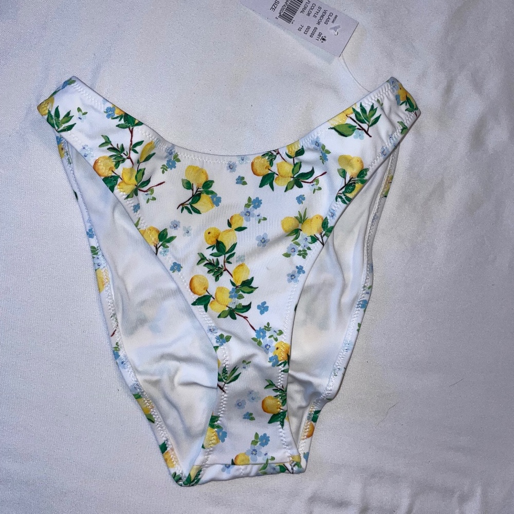 Pacsun white with lemons bikini bottom